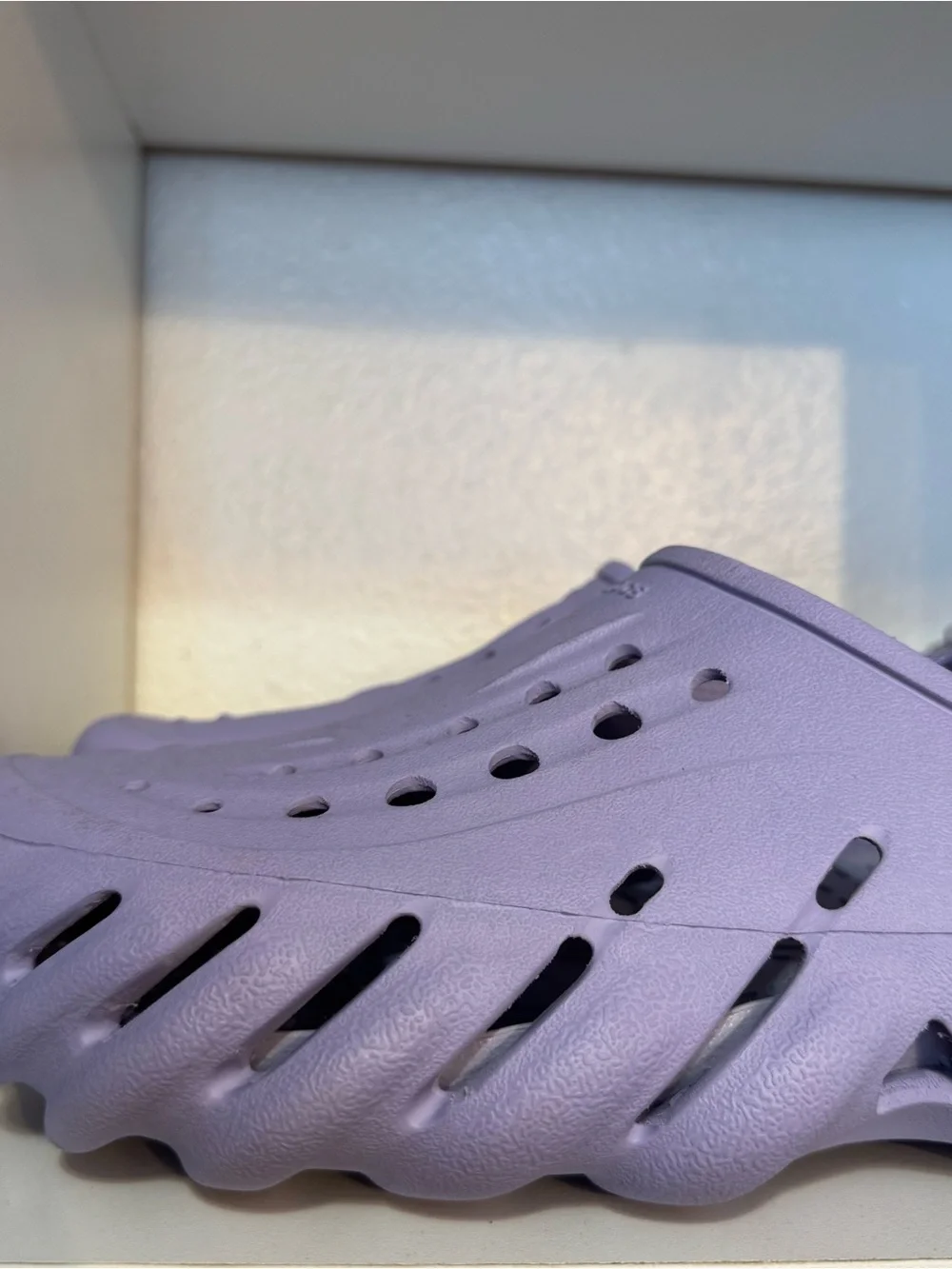 Crocs Echo Clog Lavender Purple Mens Size 12 Chunky Comfort Streetwear Shoes